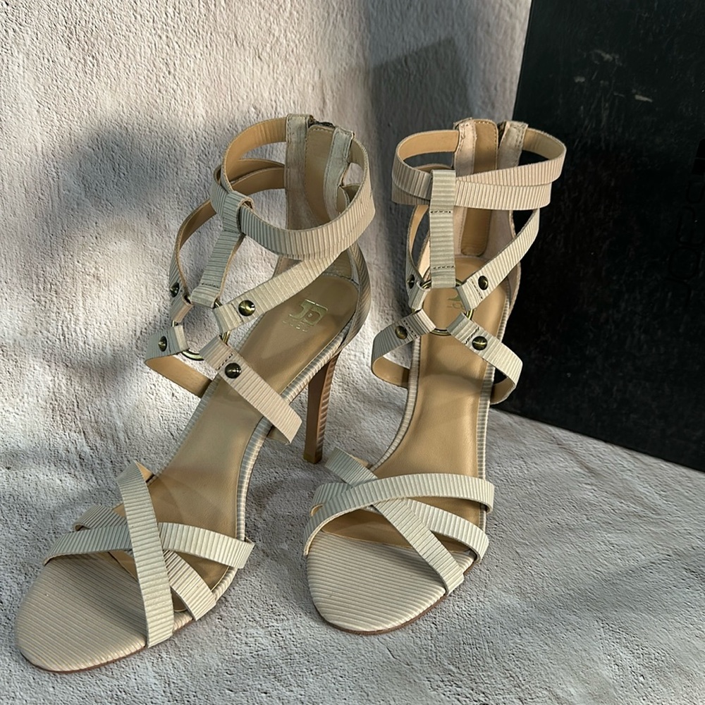 Joe’s sandals Verona ll Latlla size 10